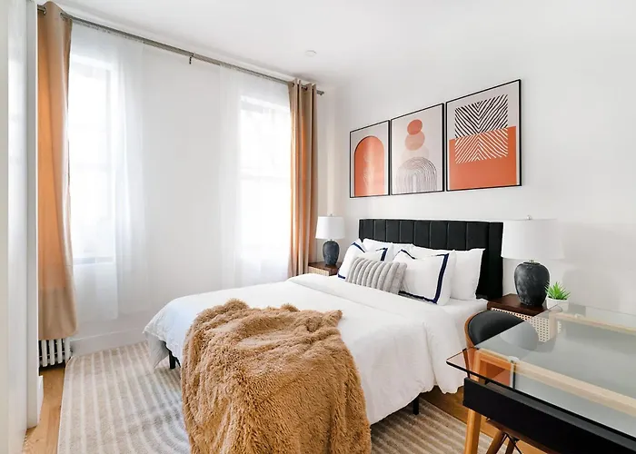 1290-3 New Renovated 2 Bedrooms In Ues