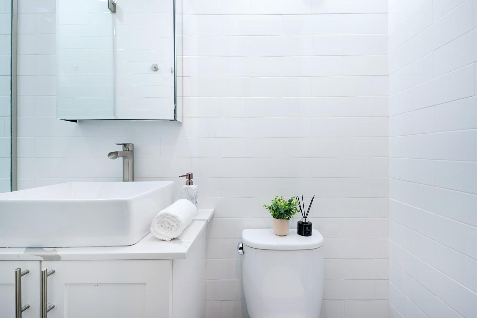 1290-3 New Renovated 2 Bedrooms In Ues Apartamento