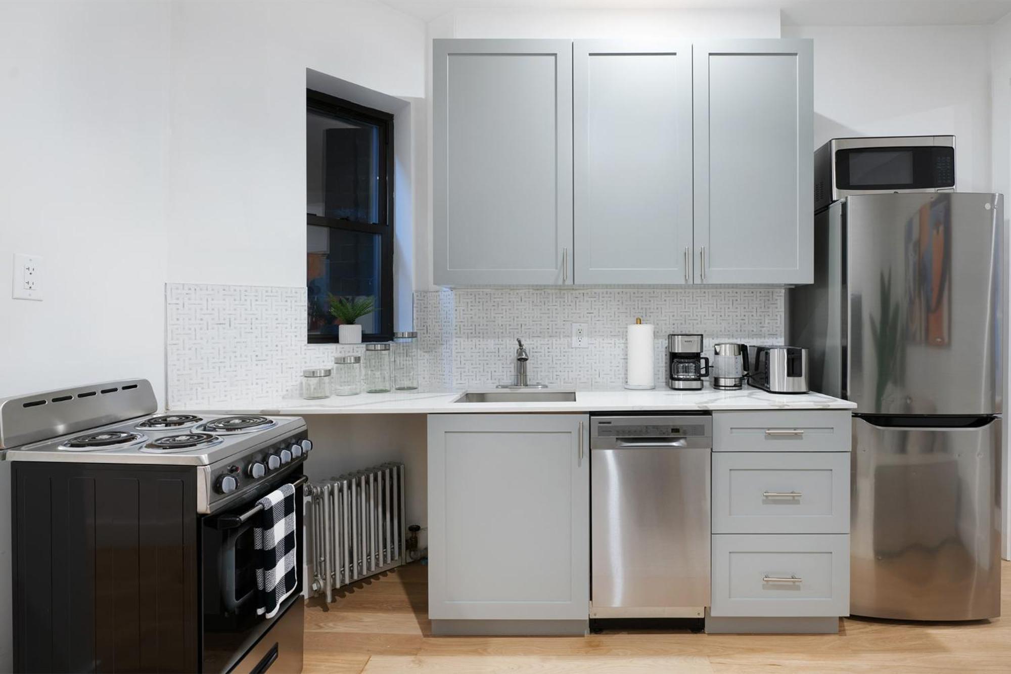 1290-3 New Renovated 2 Bedrooms In Ues Apartamento